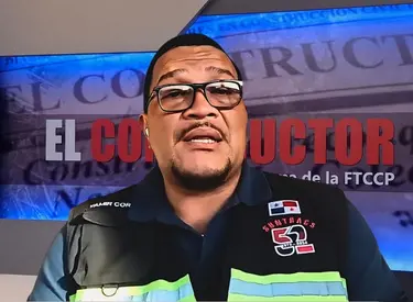 Yamir Córdoba con lentes y chaleco del SUNTRANCS
